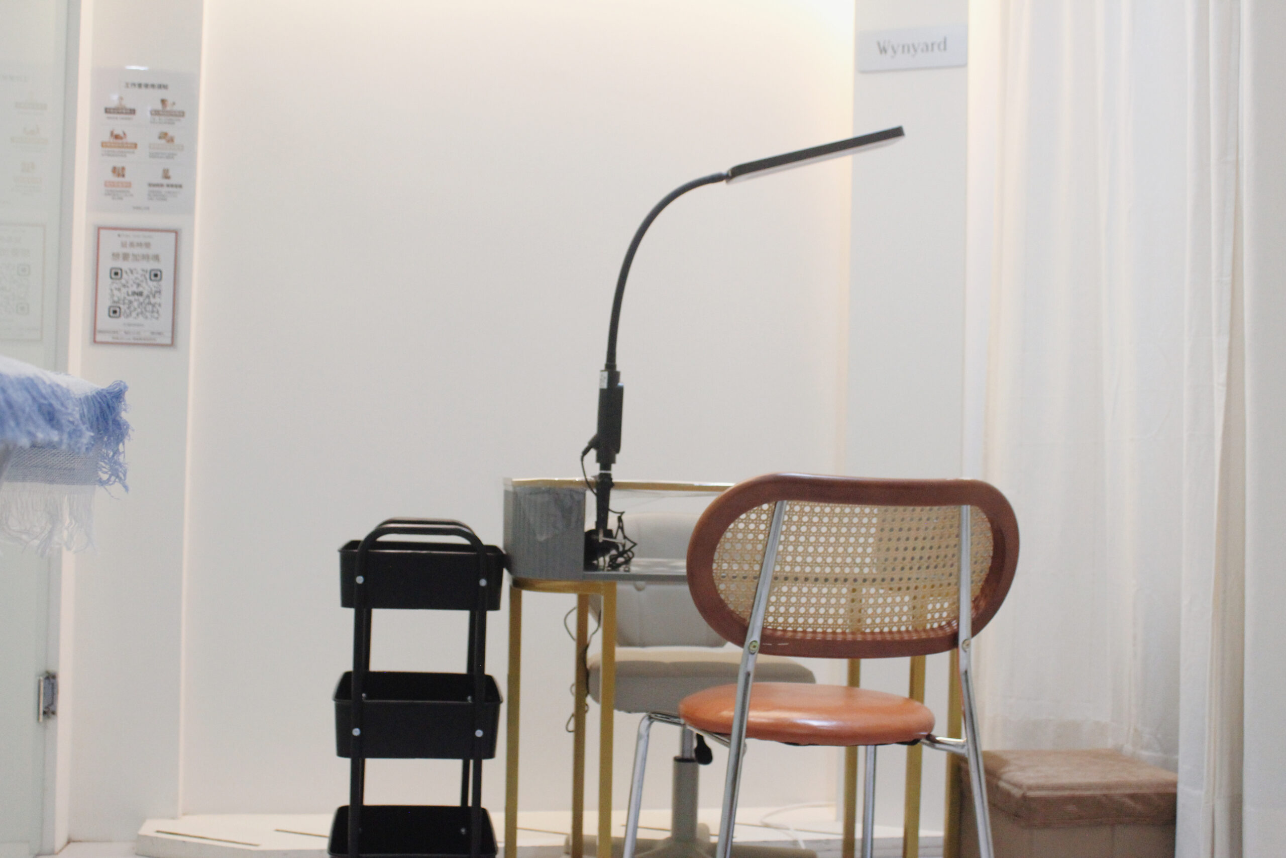 {"ARInfo":{"IsUseAR":false},"Version":"1.0.0","MakeupInfo":{"IsUseMakeup":false},"FaceliftInfo":{"IsChangeEyeLift":false,"IsChangeFacelift":false,"IsChangePostureLift":false,"IsChangeNose":false,"IsChangeFaceChin":false,"IsChangeMouth":false,"IsChangeThinFace":false},"BeautyInfo":{"SwitchMedicatedAcne":false,"IsAIBeauty":false,"IsBrightEyes":false,"IsSharpen":false,"IsOldBeauty":false,"IsReduceBlackEyes":false},"HandlerInfo":{"AppName":2},"FilterInfo":{"IsUseFilter":false}}