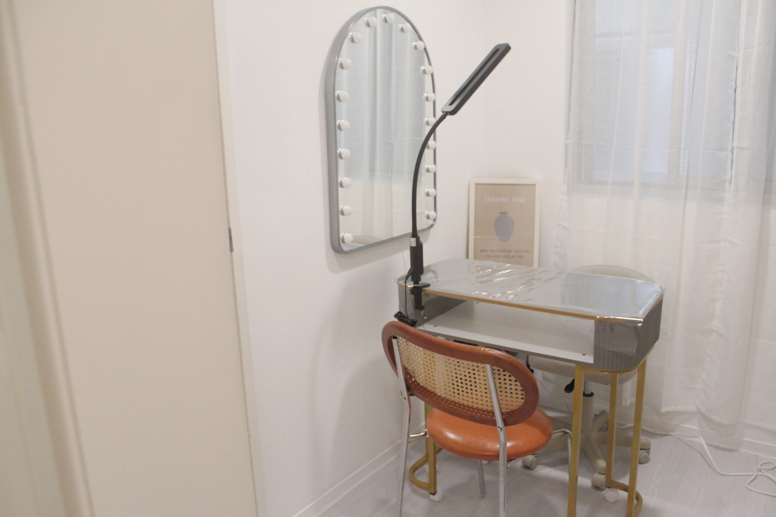 {"ARInfo":{"IsUseAR":false},"Version":"1.0.0","MakeupInfo":{"IsUseMakeup":false},"FaceliftInfo":{"IsChangeEyeLift":false,"IsChangeFacelift":false,"IsChangePostureLift":false,"IsChangeNose":false,"IsChangeFaceChin":false,"IsChangeMouth":false,"IsChangeThinFace":false},"BeautyInfo":{"SwitchMedicatedAcne":false,"IsAIBeauty":false,"IsBrightEyes":false,"IsSharpen":false,"IsOldBeauty":false,"IsReduceBlackEyes":false},"HandlerInfo":{"AppName":2},"FilterInfo":{"IsUseFilter":false}}