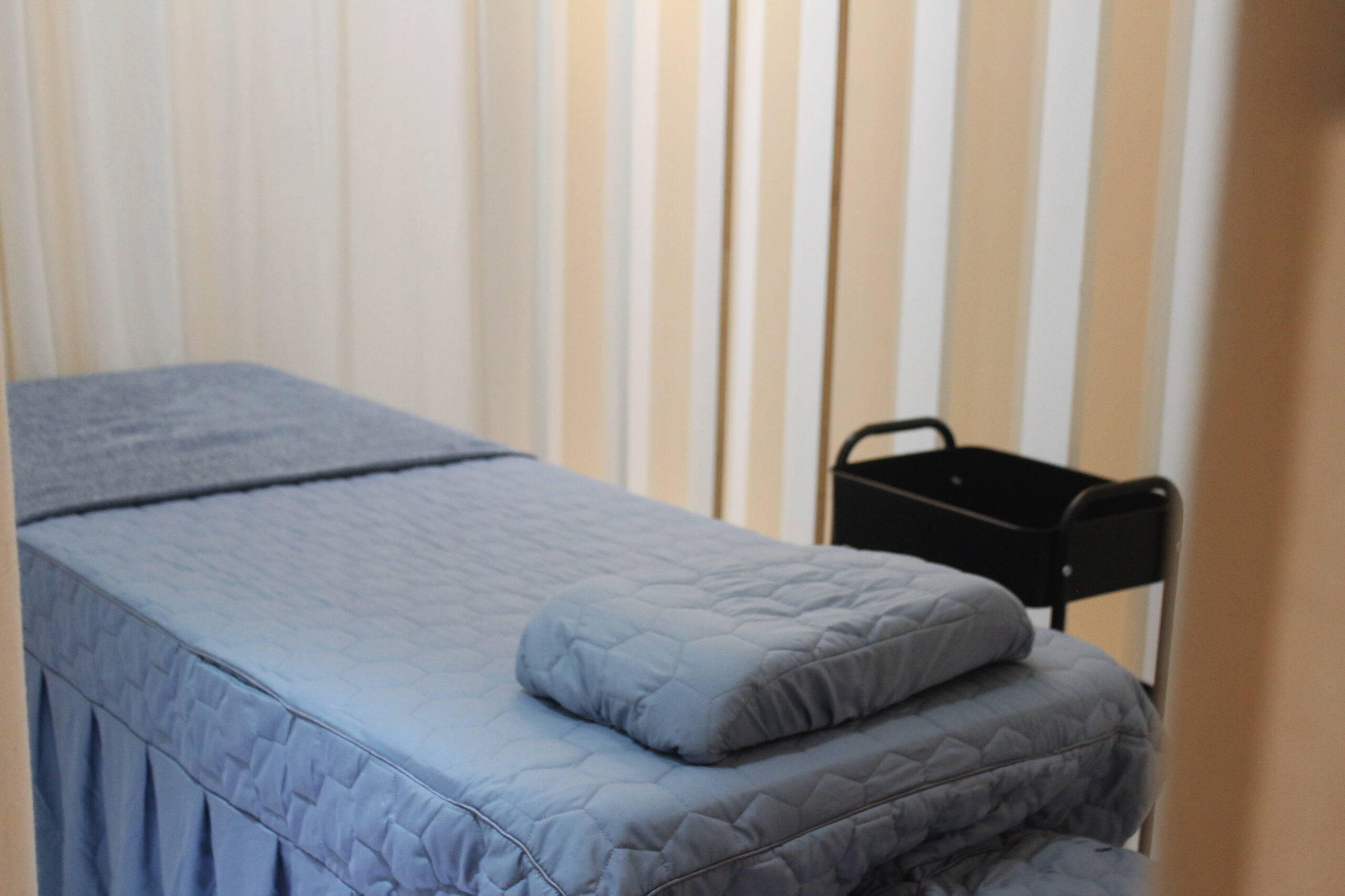 {"ARInfo":{"IsUseAR":false},"Version":"1.0.0","MakeupInfo":{"IsUseMakeup":false},"FaceliftInfo":{"IsChangeEyeLift":false,"IsChangeFacelift":false,"IsChangePostureLift":false,"IsChangeNose":false,"IsChangeFaceChin":false,"IsChangeMouth":false,"IsChangeThinFace":false},"BeautyInfo":{"SwitchMedicatedAcne":false,"IsAIBeauty":false,"IsBrightEyes":false,"IsSharpen":false,"IsOldBeauty":false,"IsReduceBlackEyes":false},"HandlerInfo":{"AppName":2},"FilterInfo":{"IsUseFilter":false}}